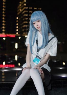 领座的怪同学